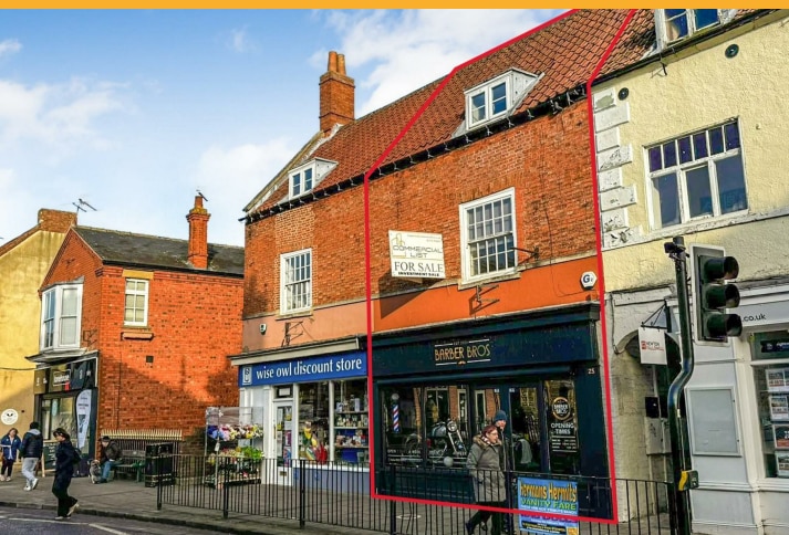 25 Southgate, Sleaford for sale - Building Photo - Image 2 of 2