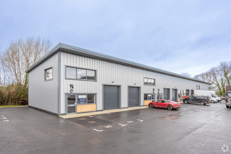 Gravenchon Way, Street for sale - Primary Photo - Image 1 of 1