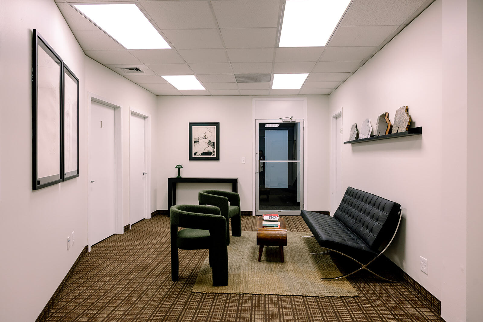 2101 Hennepin Ave, Minneapolis, MN for lease Interior Photo- Image 1 of 10