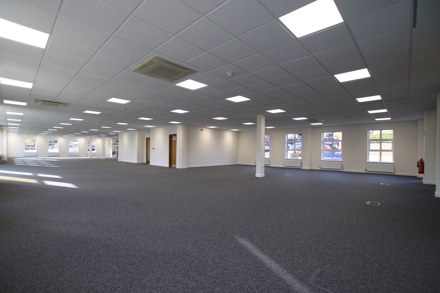 Amos Rd, Sheffield for sale Interior Photo- Image 1 of 1