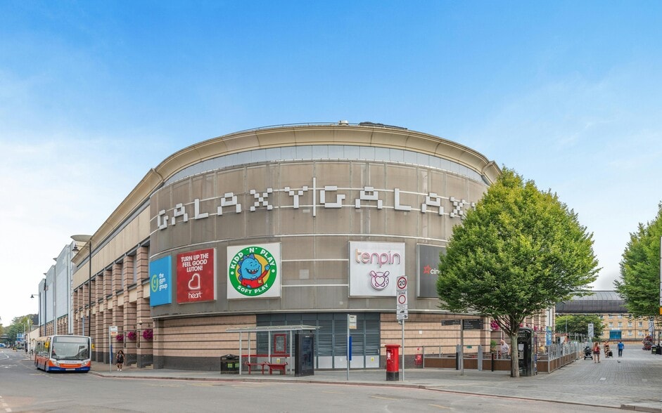 Bridge St, Luton for lease - Building Photo - Image 1 of 21