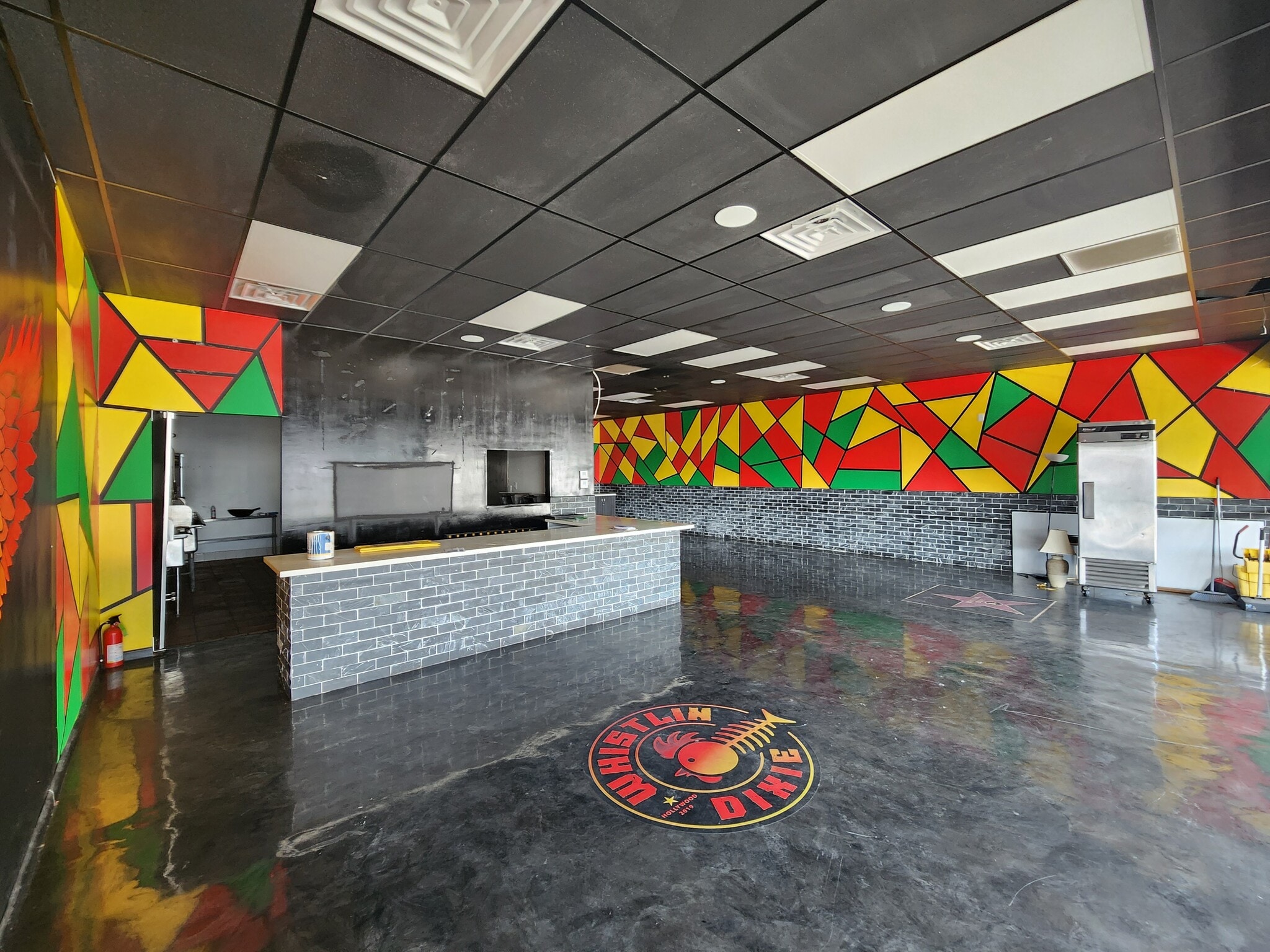 1523-1543 N La Brea Ave, Los Angeles, CA for lease Interior Photo- Image 1 of 6