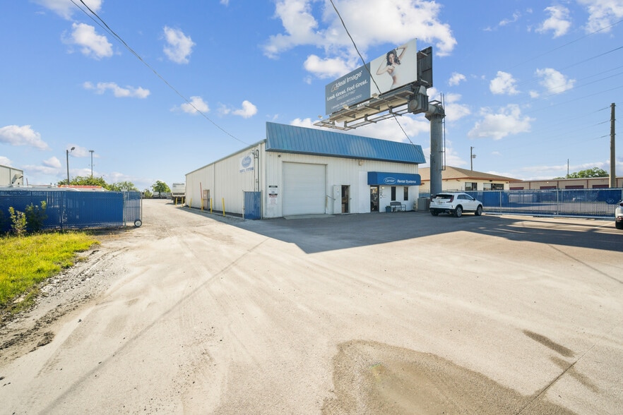 2710 S Combee Rd, Lakeland, FL for lease - Building Photo - Image 3 of 18