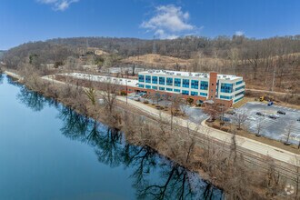 1000 River Rd, Conshohocken, PA - AERIAL  map view