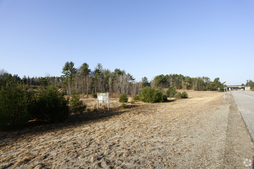 1445 White Mountain Hwy, Milton, NH for sale - Primary Photo - Image 1 of 1