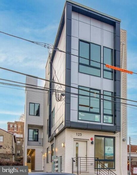 1230 N Marshall St, Philadelphia, PA for sale - Primary Photo - Image 1 of 1