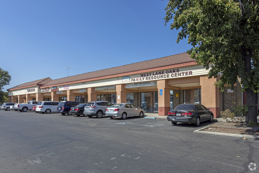 8142 West Ln, Stockton, CA for lease - Building Photo - Image 3 of 8