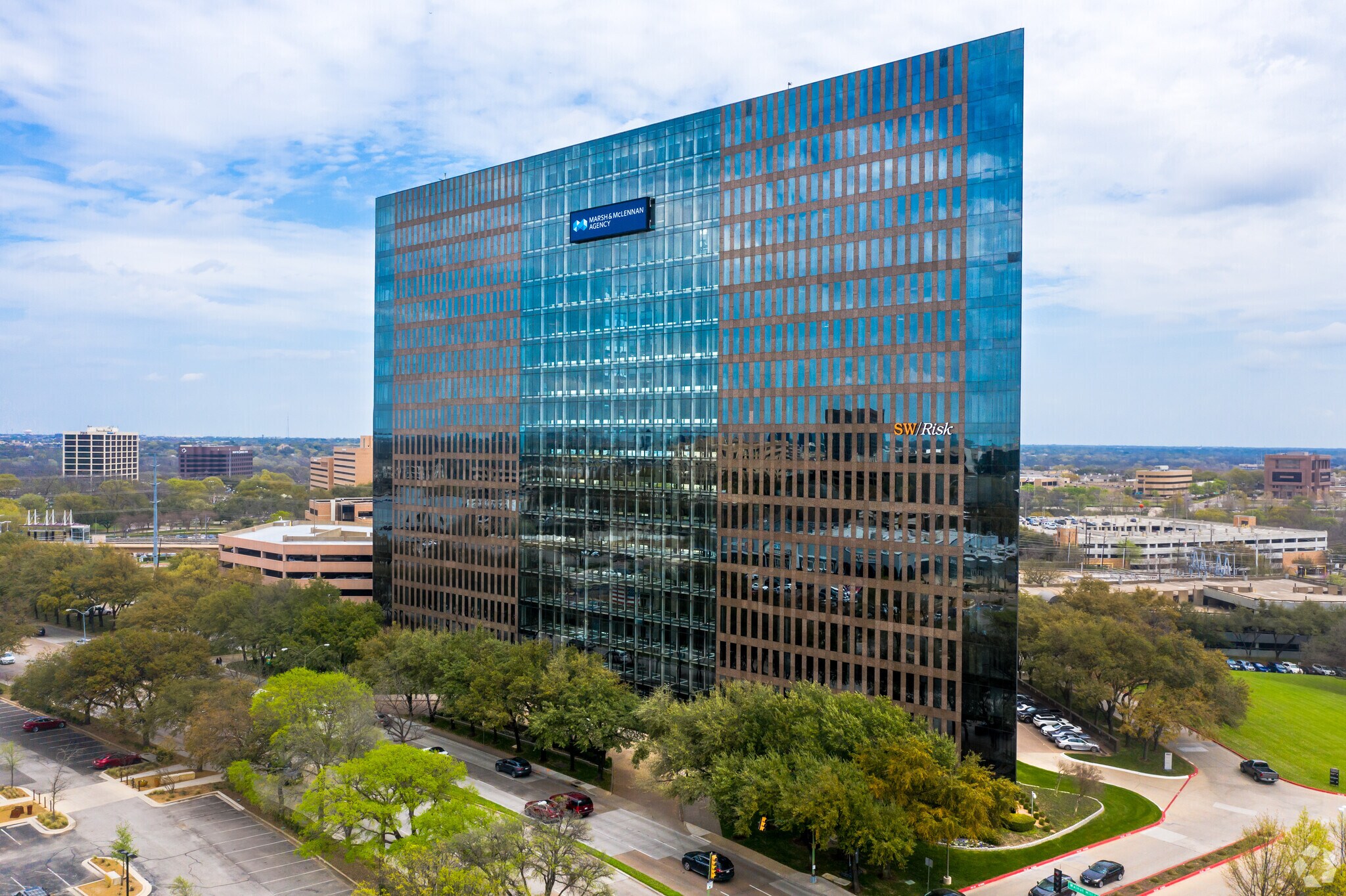 8144 Walnut Hill Ln, Dallas, TX 75231 Walnut Glen Tower