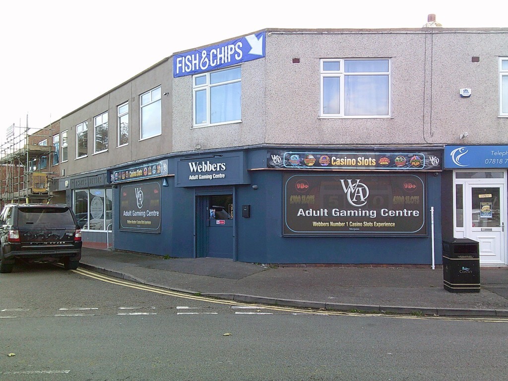 107 Foryd Rd, Rhyl for sale Building Photo- Image 1 of 2