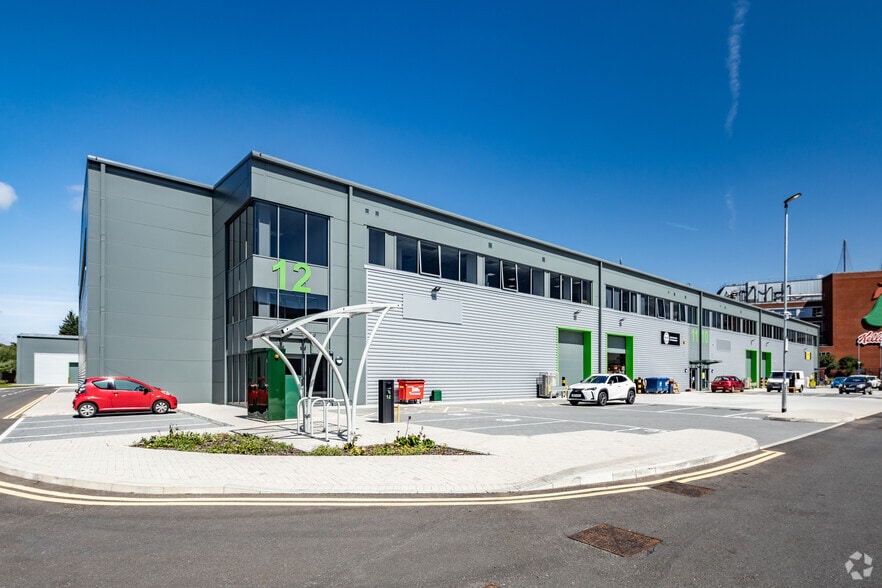 103 Barton Dock Rd, Manchester for lease - Building Photo - Image 2 of 48