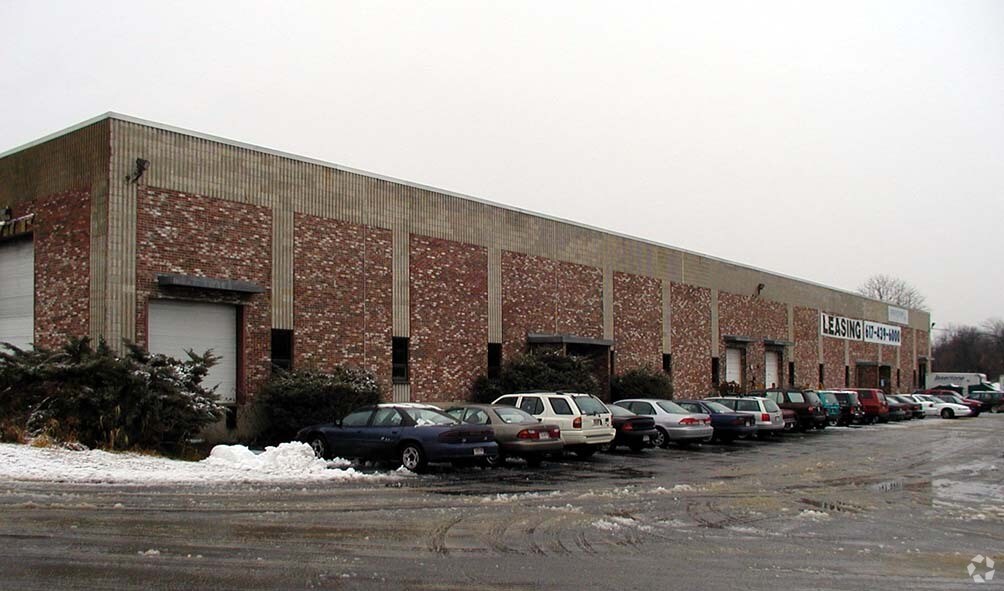 265 Foster St, Littleton, MA 01460