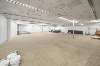 600-612 E Main St, Uvalde, TX for lease Interior Photo- Image 2 of 10