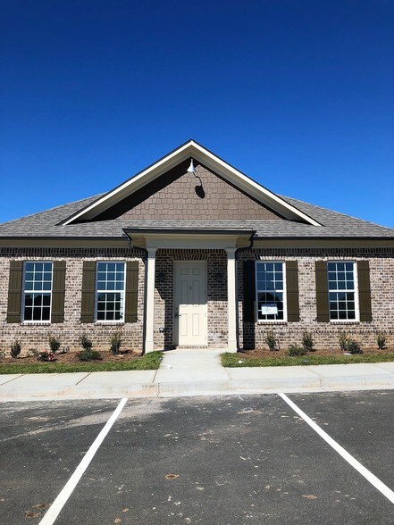 4200 Westbrook Rd, Suwanee, GA for sale - Building Photo - Image 1 of 1