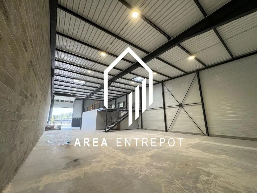 Flex in Gardanne for lease Interior Photo- Image 1 of 10