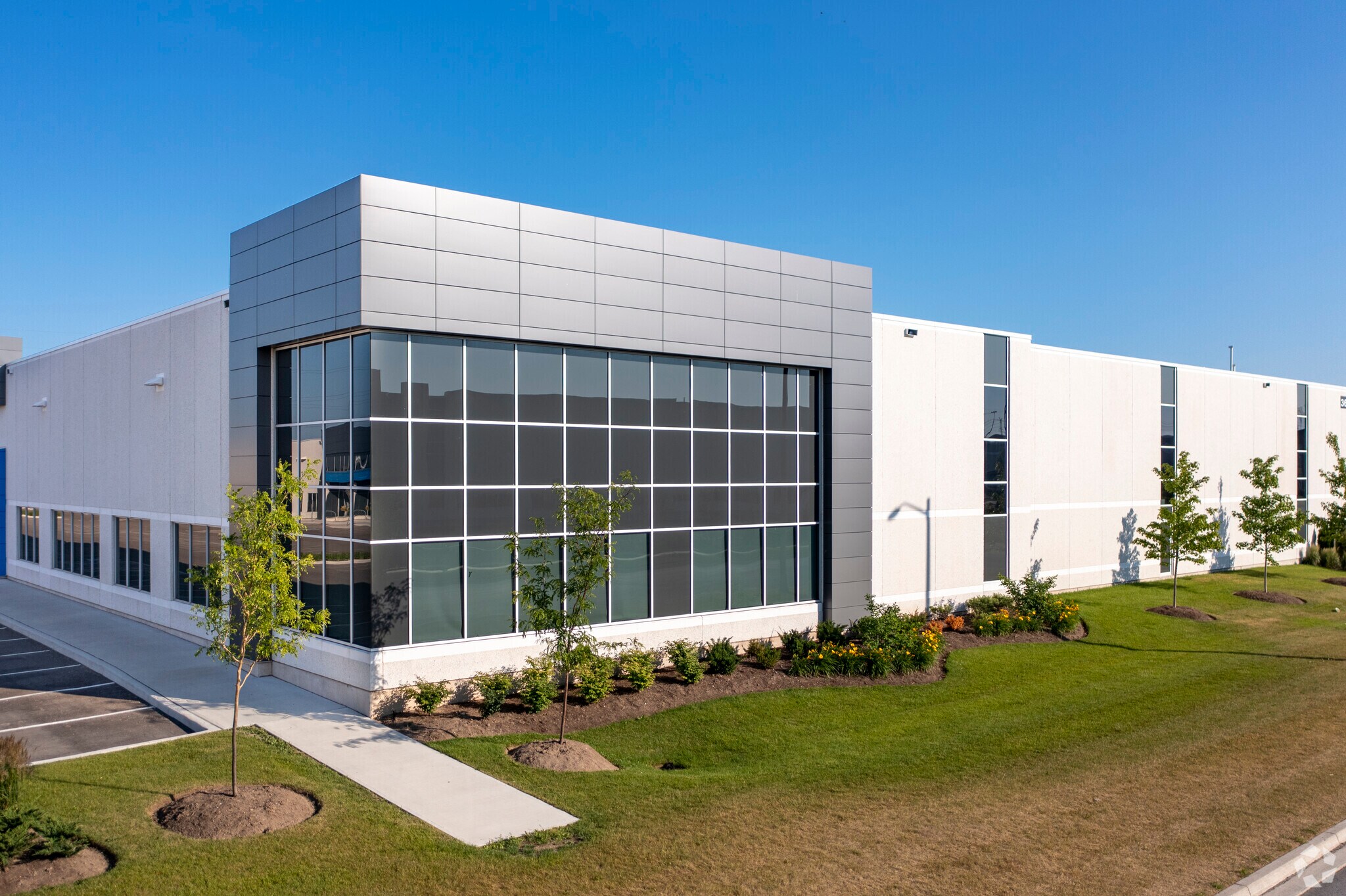 3610 Odyssey Dr, Mississauga, ON for lease Primary Photo- Image 1 of 5