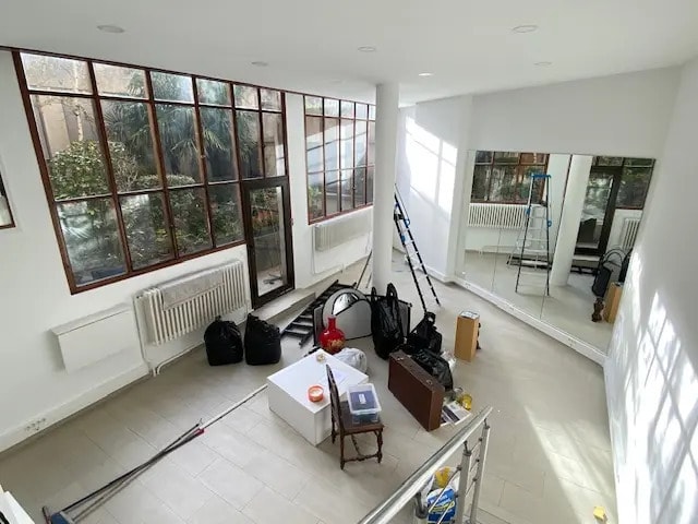 Office in Paris for lease Interior Photo- Image 1 of 5