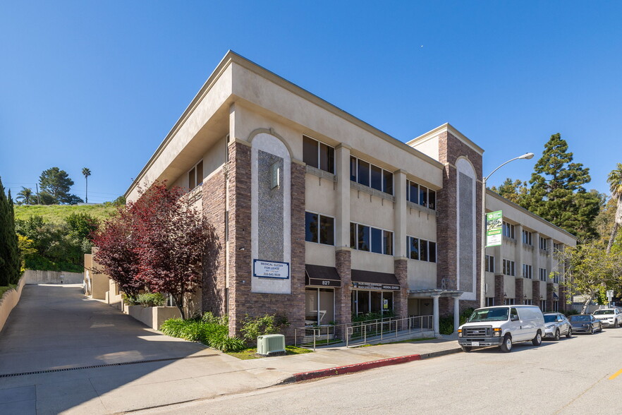 827 Deep Valley Dr, Rolling Hills Estates, CA for sale - Building Photo - Image 1 of 17