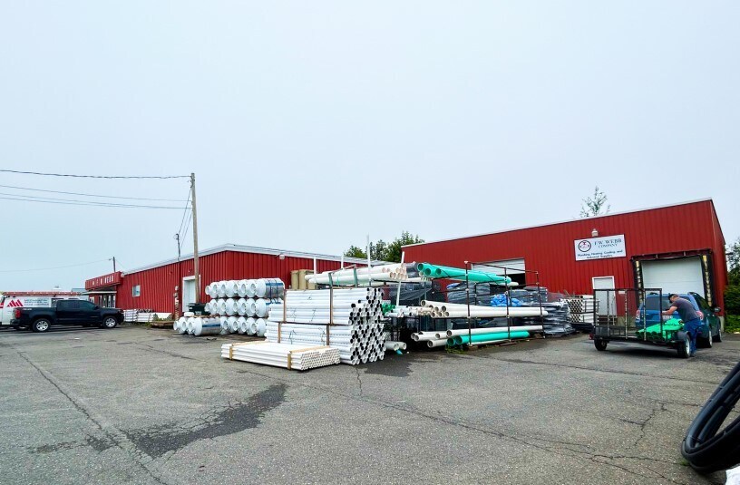 420 S Main St, Caribou, ME for sale - Primary Photo - Image 1 of 1