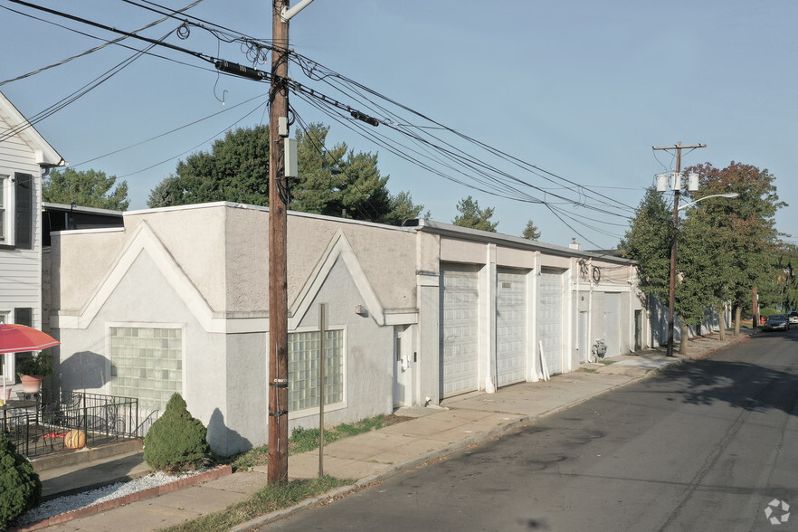 98-114 N Ward St, New Brunswick, NJ for lease - Building Photo - Image 1 of 5