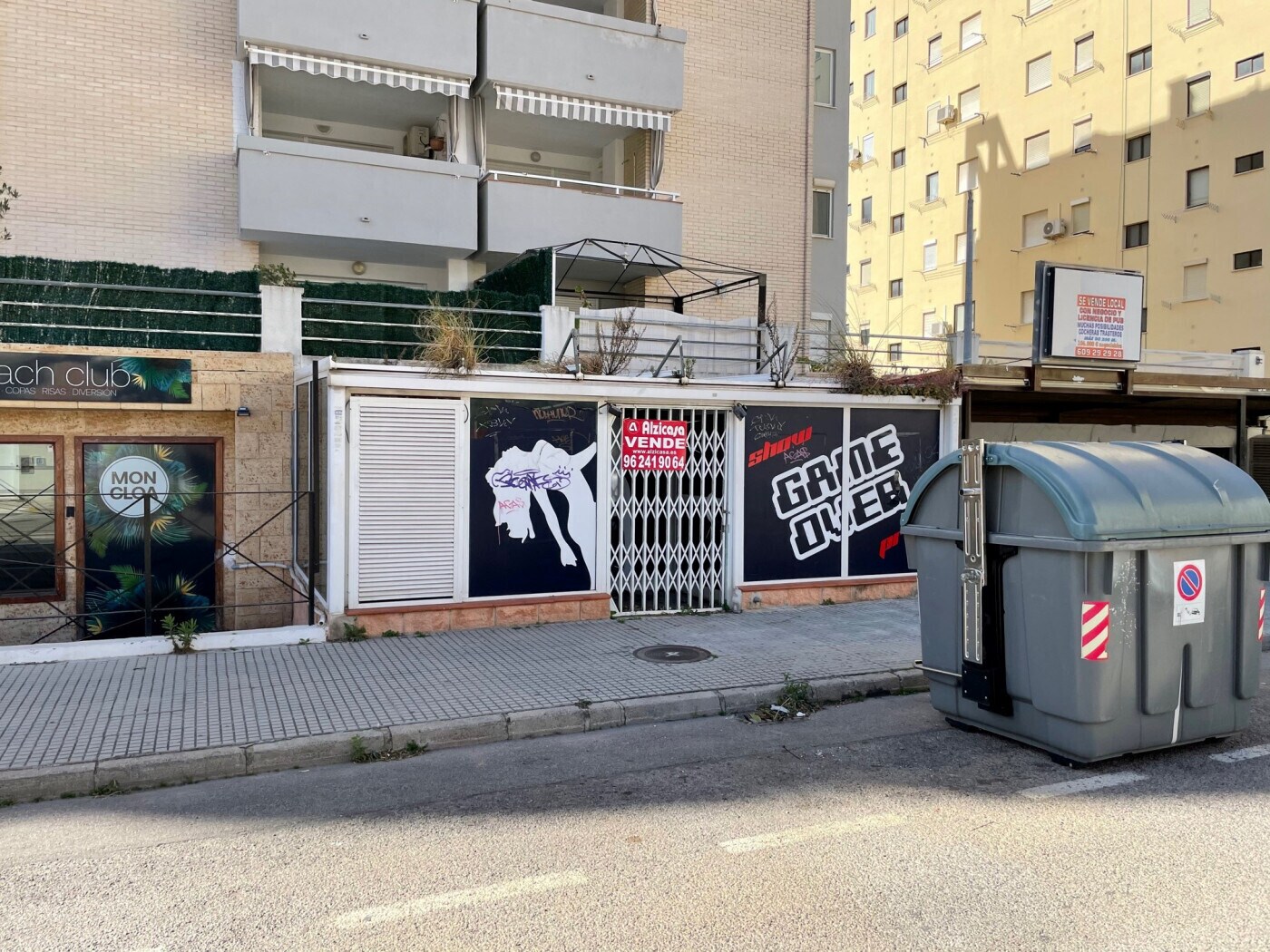 Retail in EL GRAO for sale Building Photo- Image 1 of 6