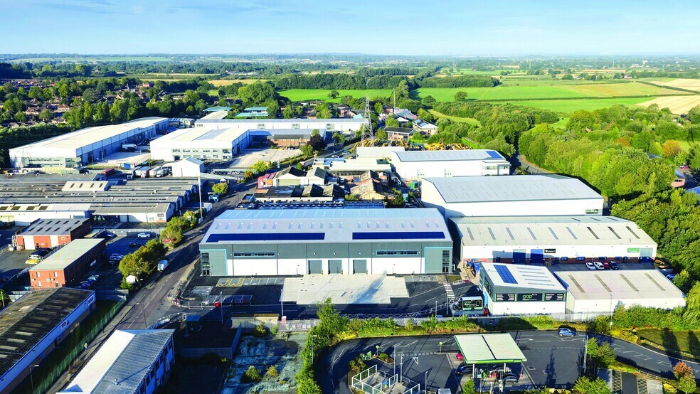 1 Atlantic St, Altrincham for lease - Building Photo - Image 2 of 7