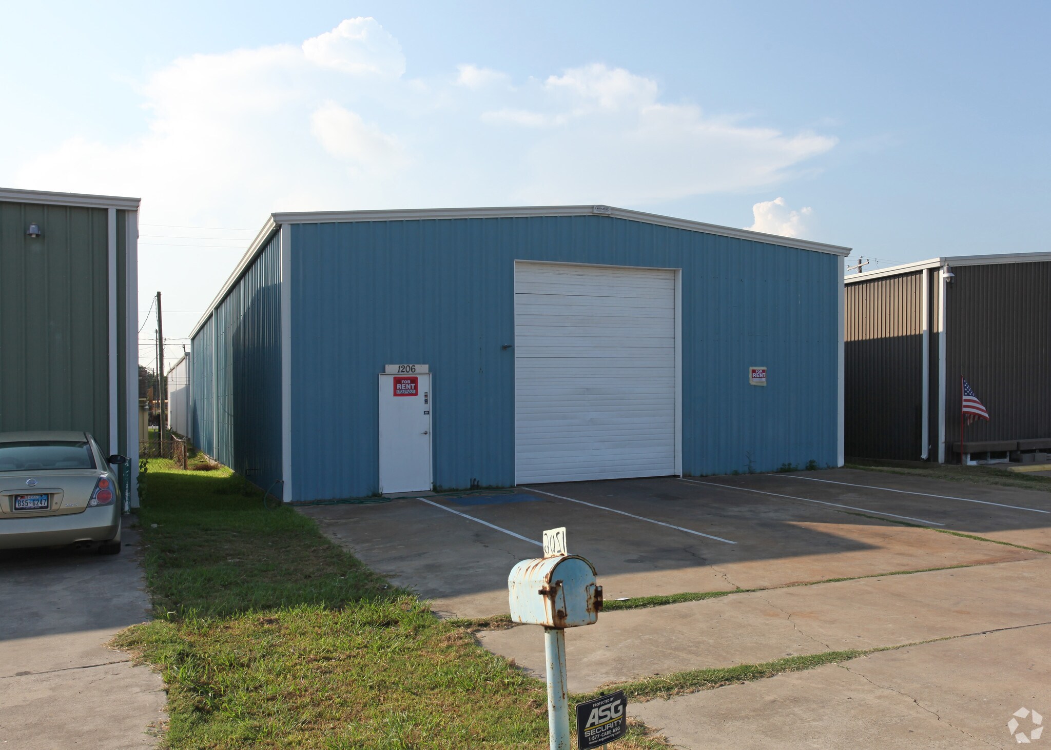 1206 Iowa Ave, South Houston, TX for sale Primary Photo- Image 1 of 1