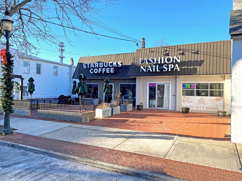 455 Main St, Islip, NY for sale - Building Photo - Image 1 of 6