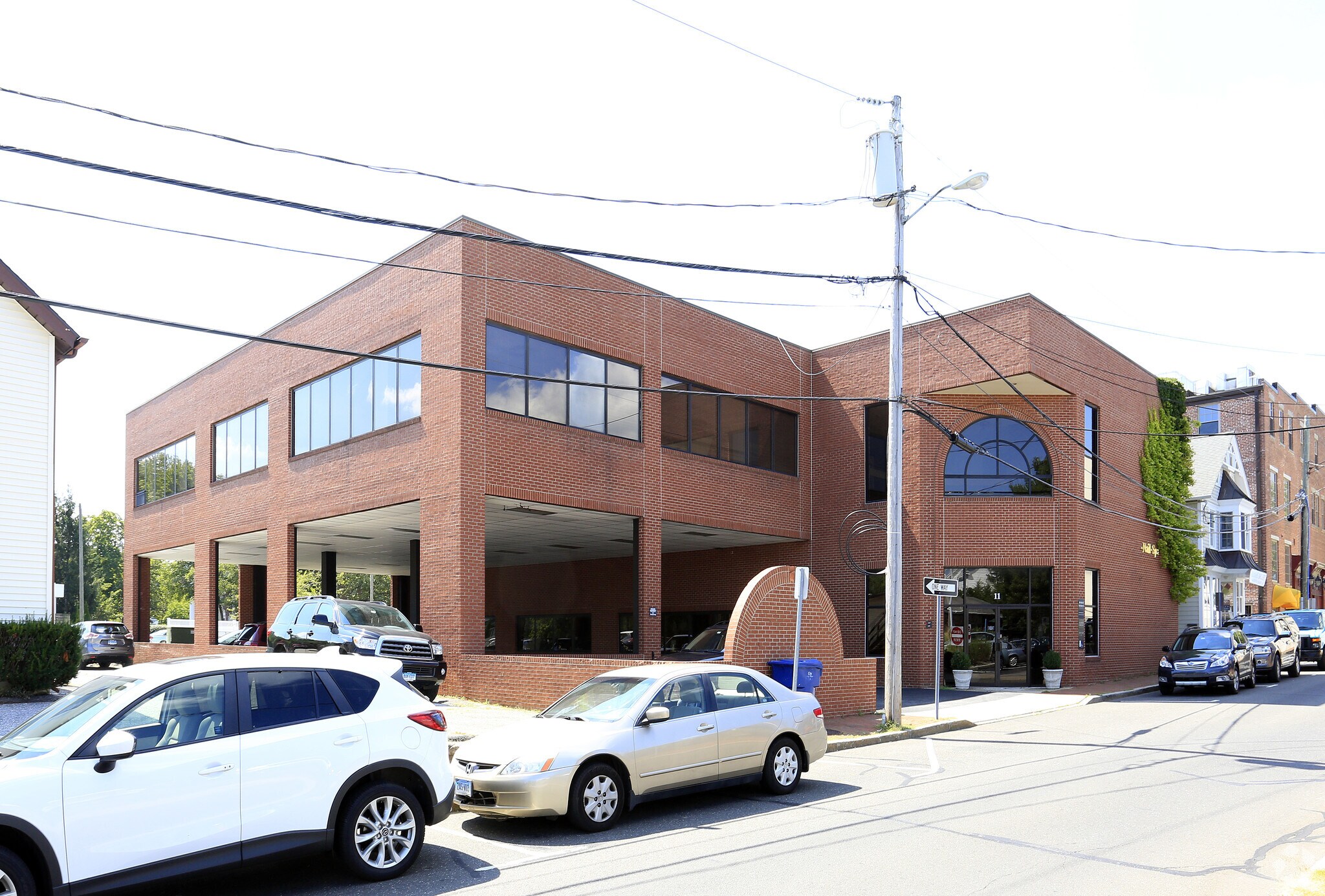 11 Burtis Ave, New Canaan, CT for sale Primary Photo- Image 1 of 1