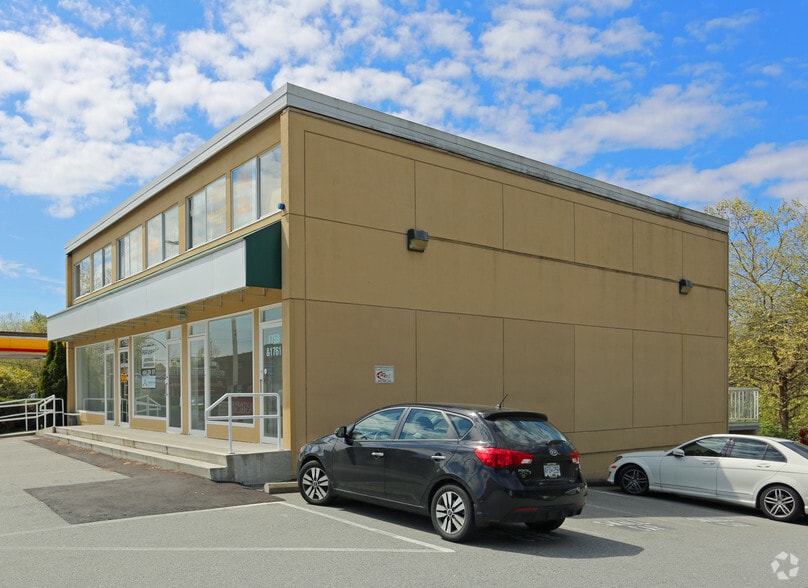 1751-1761 Capilano Rd, North Vancouver, BC for lease - Building Photo - Image 2 of 7