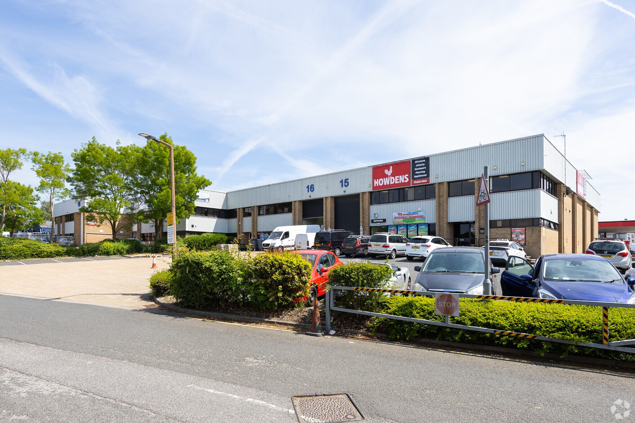 Fleming Way, Crawley for lease Building Photo- Image 1 of 6
