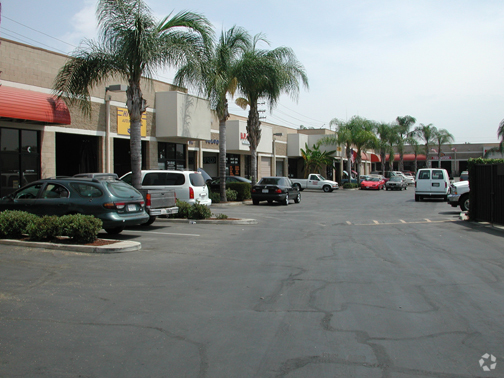 3265 Van Buren Blvd, Riverside, CA for lease - Building Photo - Image 3 of 4