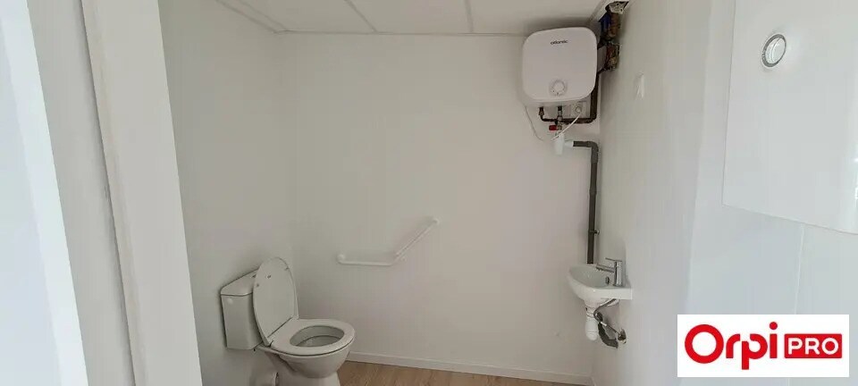 Office in Plérin for lease - Interior Photo - Image 3 of 6