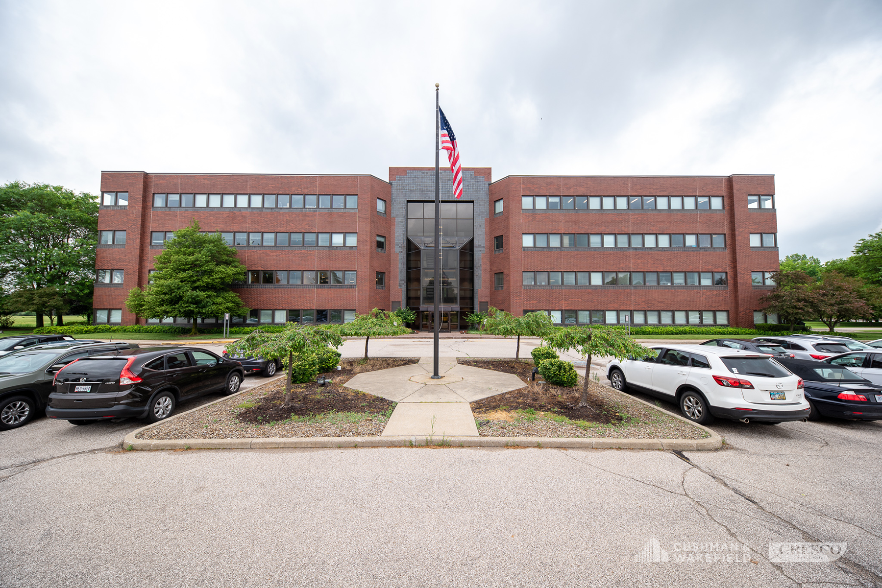 26301 Curtiss Wright Pky, Richmond Heights, OH for lease Building Photo- Image 1 of 9