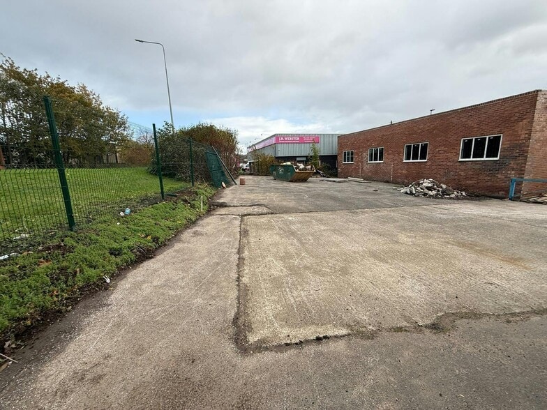 Ditton Rd, Widnes for lease - Building Photo - Image 3 of 11
