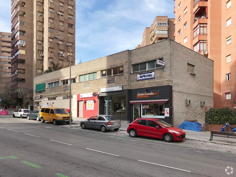 Calle de la Villa de Marín, 13, Madrid, Madrid for lease - Building Photo - Image 1 of 2