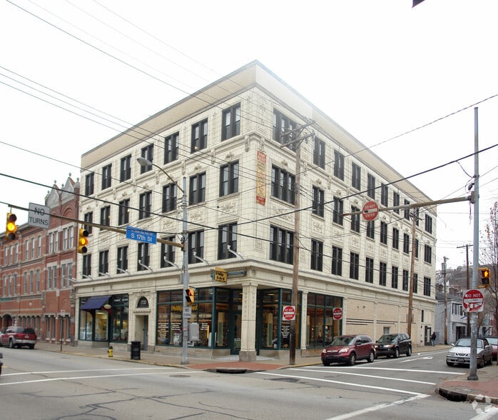1705 E Carson St, Pittsburgh, PA for sale - Building Photo - Image 1 of 1