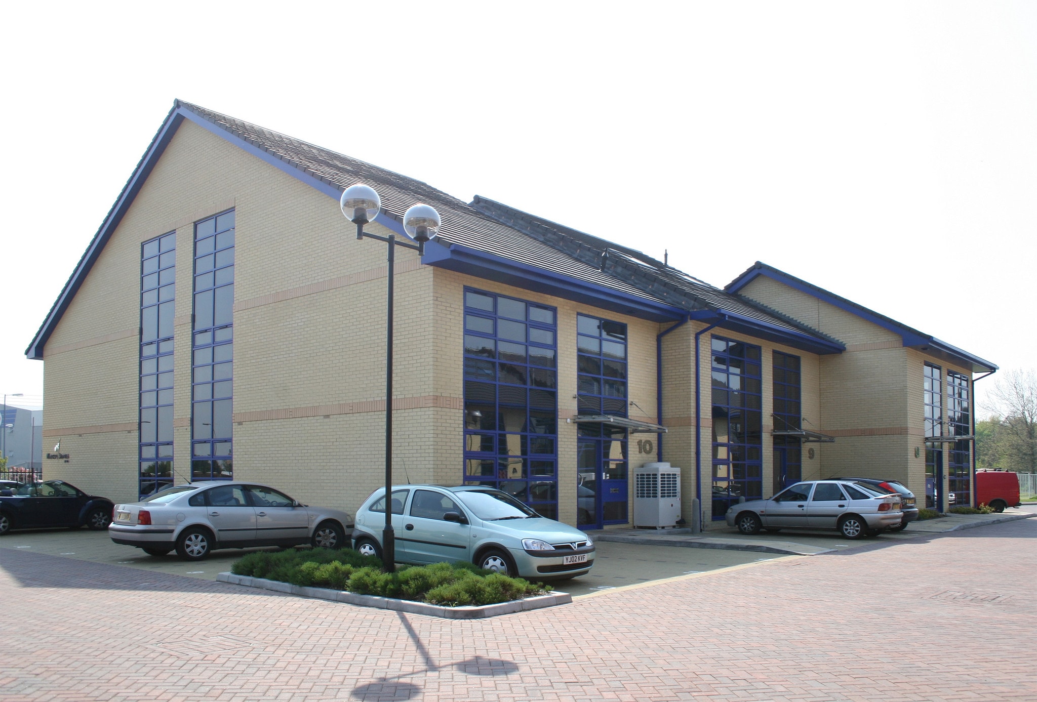 9-11 Cricketers Way, Basildon for sale Primary Photo- Image 1 of 1