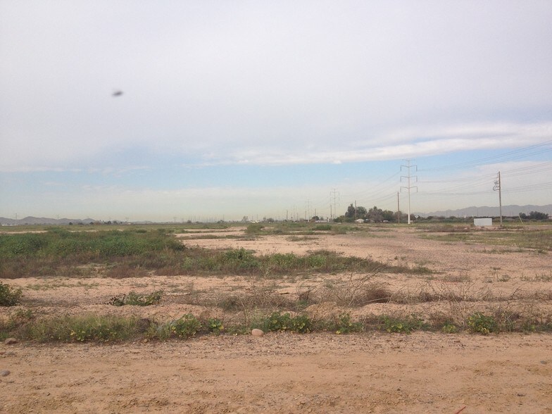 SW 107th & Broadway Rd, Tolleson, AZ for sale - Building Photo - Image 2 of 6