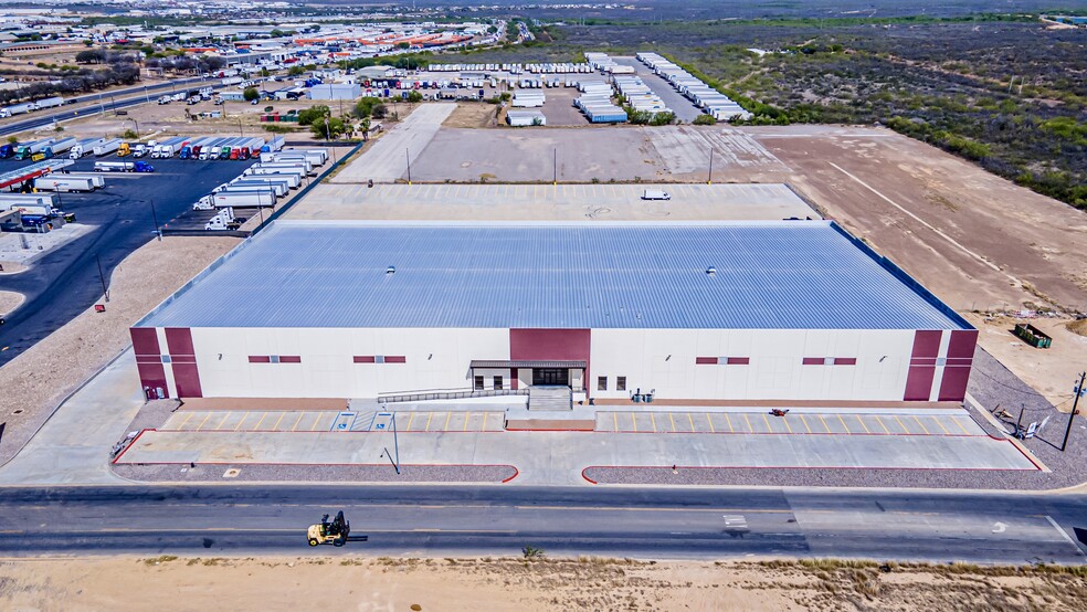 172 Interamerica Blvd, Laredo, TX for lease - Aerial - Image 1 of 53