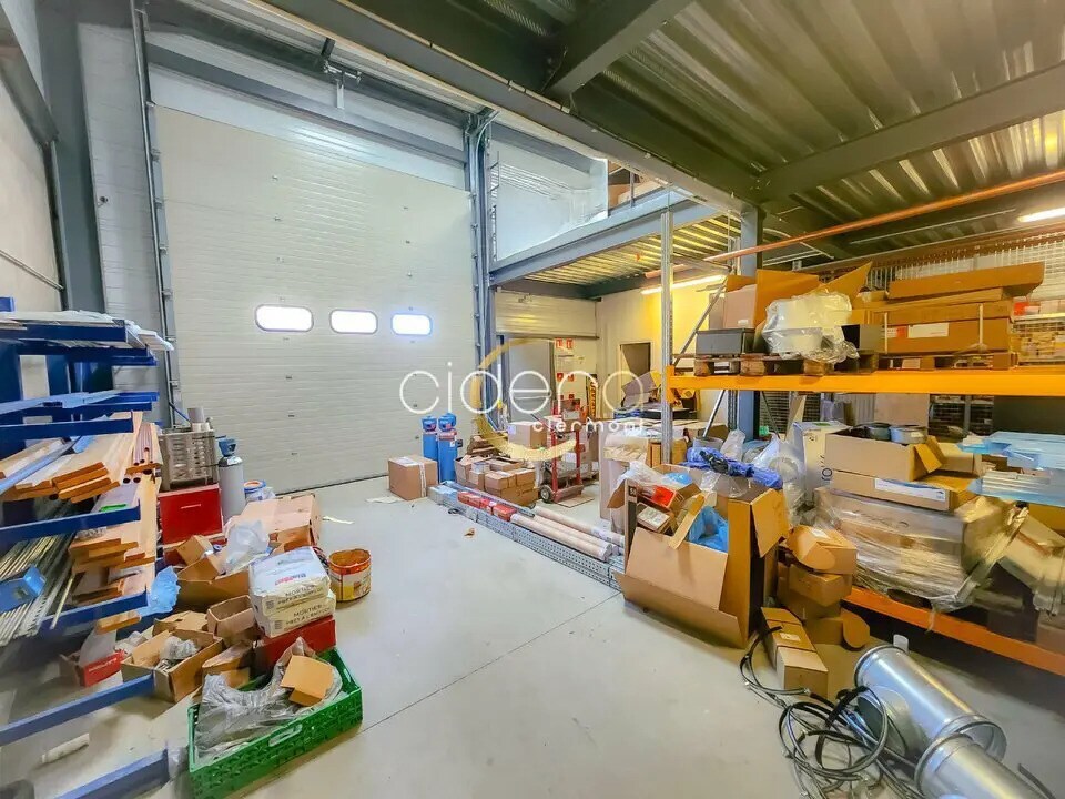 Industrial in Romagnat for lease Building Photo- Image 1 of 15
