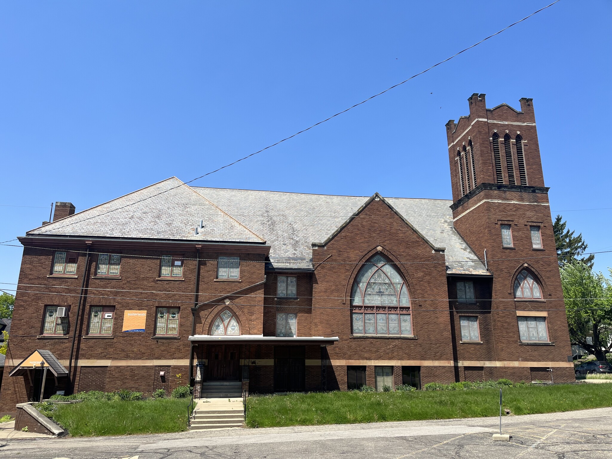 110 E Vine St, Mount Vernon, OH for lease Primary Photo- Image 1 of 5