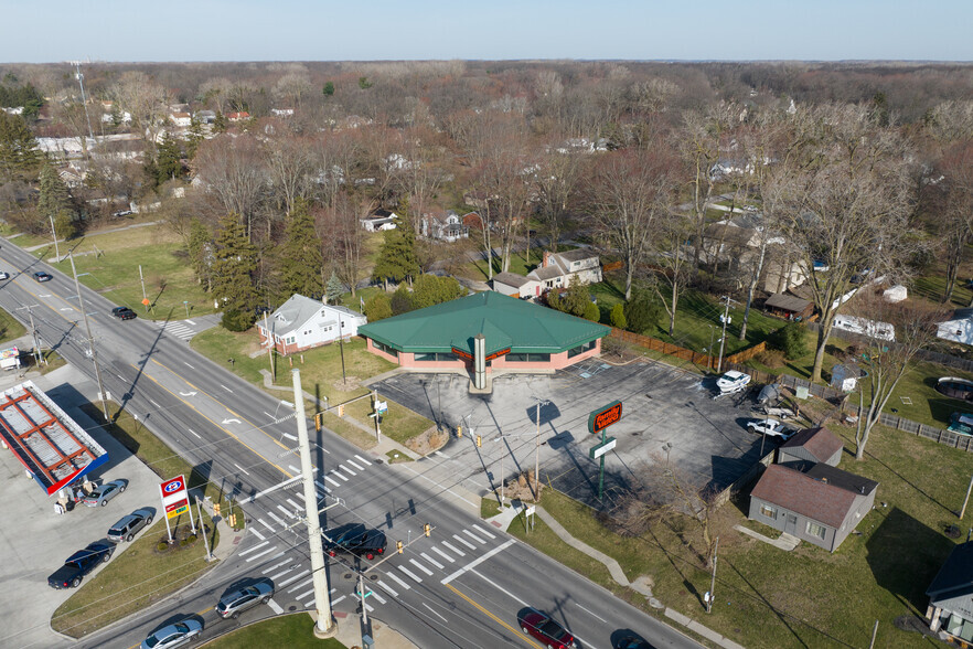 4250 W Alexis Rd, Toledo, OH for lease - Aerial - Image 2 of 6