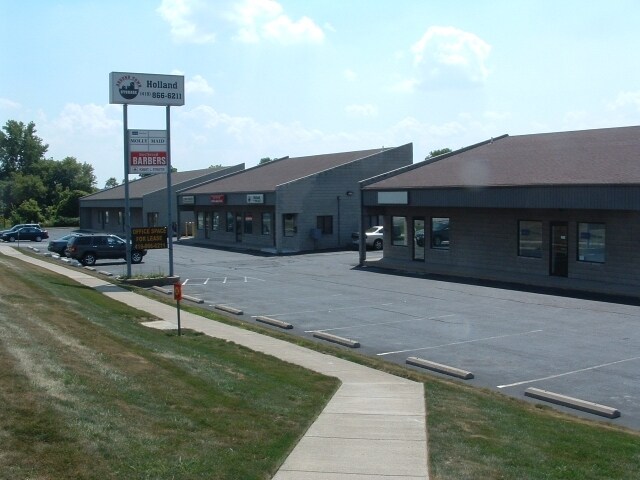 1028 S Holland Sylvania Rd, Holland, OH for sale Primary Photo- Image 1 of 1