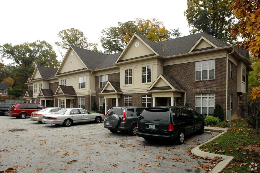 7508 New Lagrange Rd, Louisville, KY 40222 Office for Sale