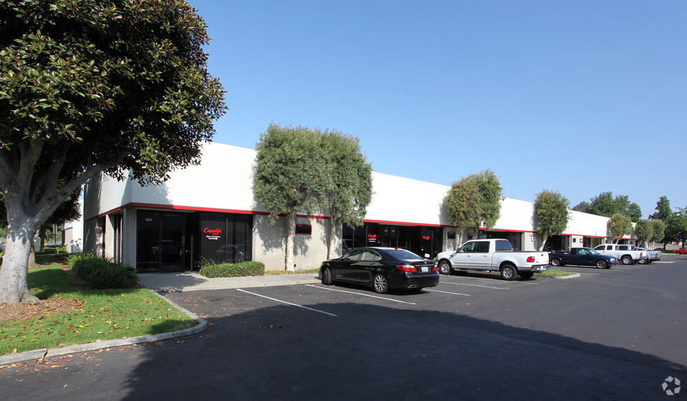 1269-1295 Linda Vista Dr, San Marcos, CA for lease - Building Photo - Image 1 of 8