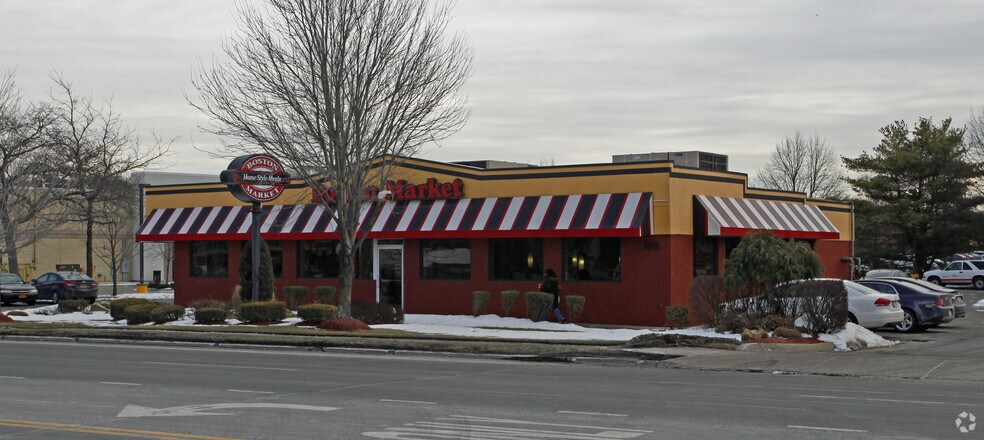 2170 Jericho Tpke, Commack, NY for lease - Building Photo - Image 1 of 3