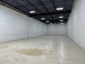 1601-1629 NW 82nd Ave, Doral, FL for lease Interior Photo- Image 2 of 3