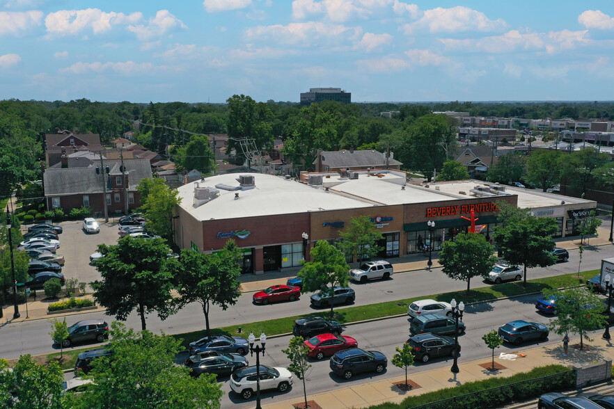 2301-2323 W 95th St, Chicago, IL for sale - Building Photo - Image 2 of 19