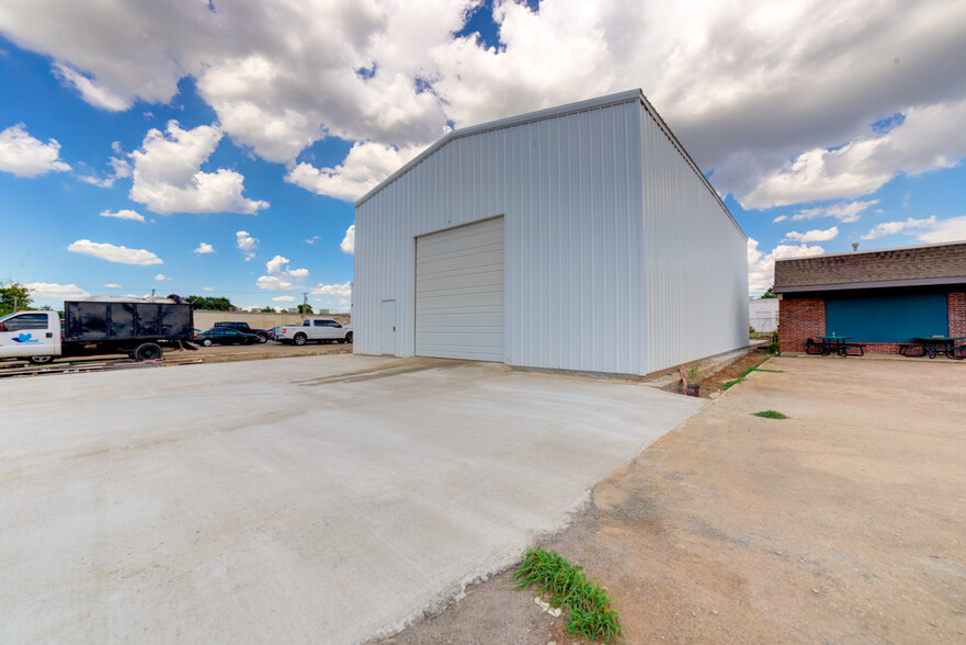 5823 Owasso, Tulsa, OK for lease - Building Photo - Image 3 of 13