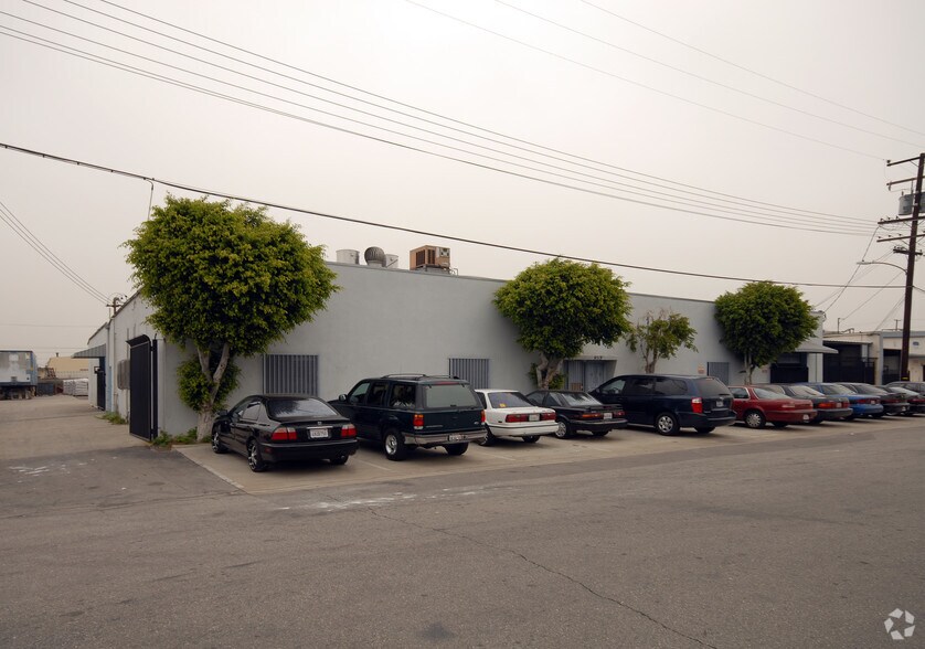 9717 Factorial Way, South El Monte, CA 91733